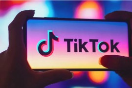 TikTok 抖音国际版 v32.8.3 去广告解锁全部国家任意切换